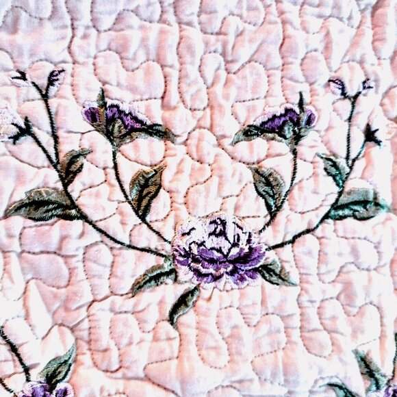 Quilted Ivory Pillow Sham (1 STD) ~ Lavender Embroidered Floral ~ 20 X 26 ~ NEW! - Picture 7 of 13